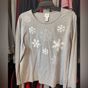 Worn once. Chico’s brand size 2 weekender winter wonderland collection.